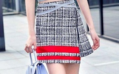 坐着震动器写作业WRITE AS